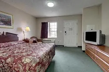 Intown Suites Extended Stay Charlotte Nc -East Independence 酒店