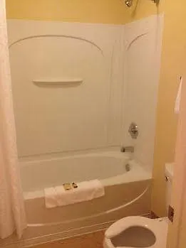 Intown Suites Extended Stay Charlotte Nc -East Independence